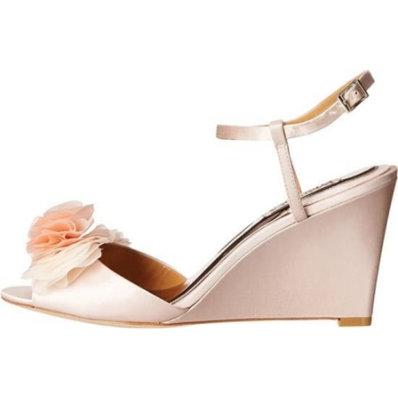 Badgley Mischka Glee Pink Satin Sandal - Picture 2 of 3
